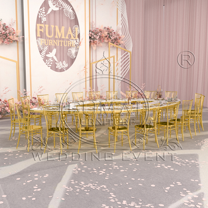 Luxurious wedding table curved to oval shape - Fumai