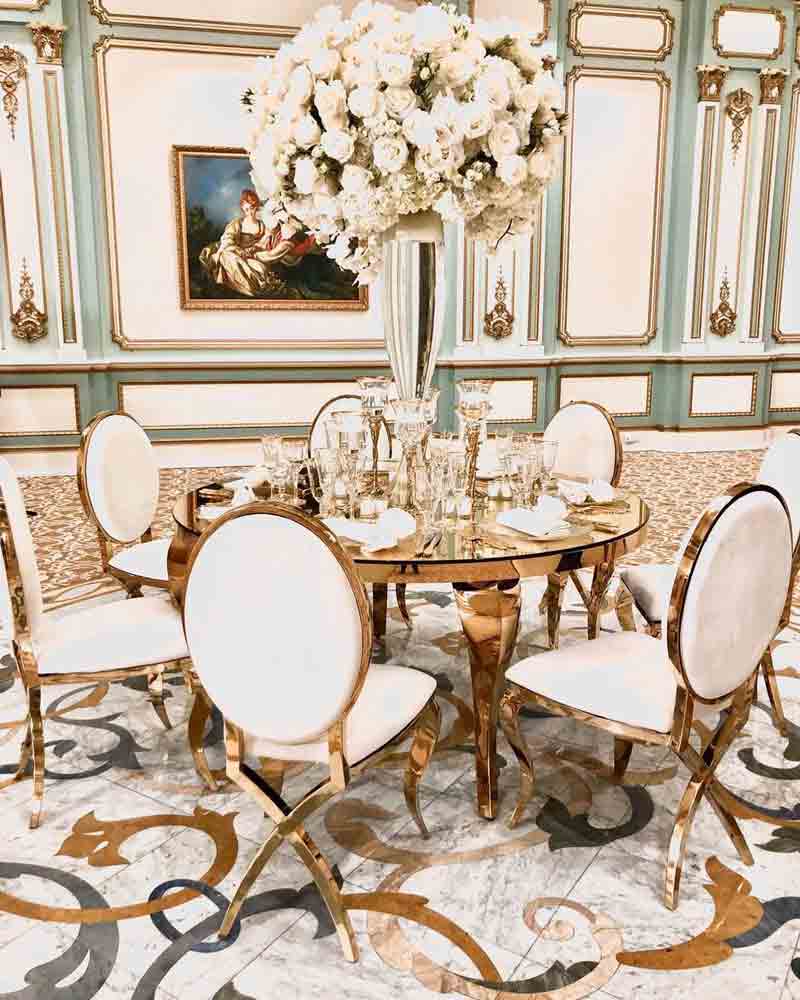 Round or Banquet Tables