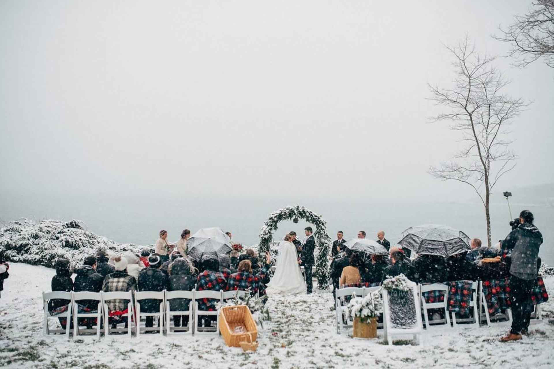 host winter outdoor parties