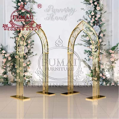 Decorate wedding arch