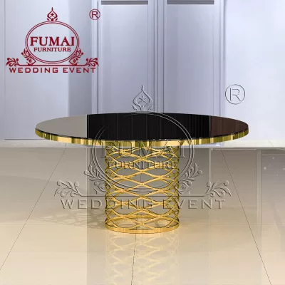 Round Banquet Table