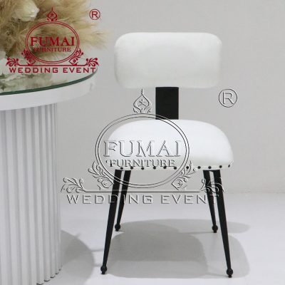 Black Iron Banquet Chair