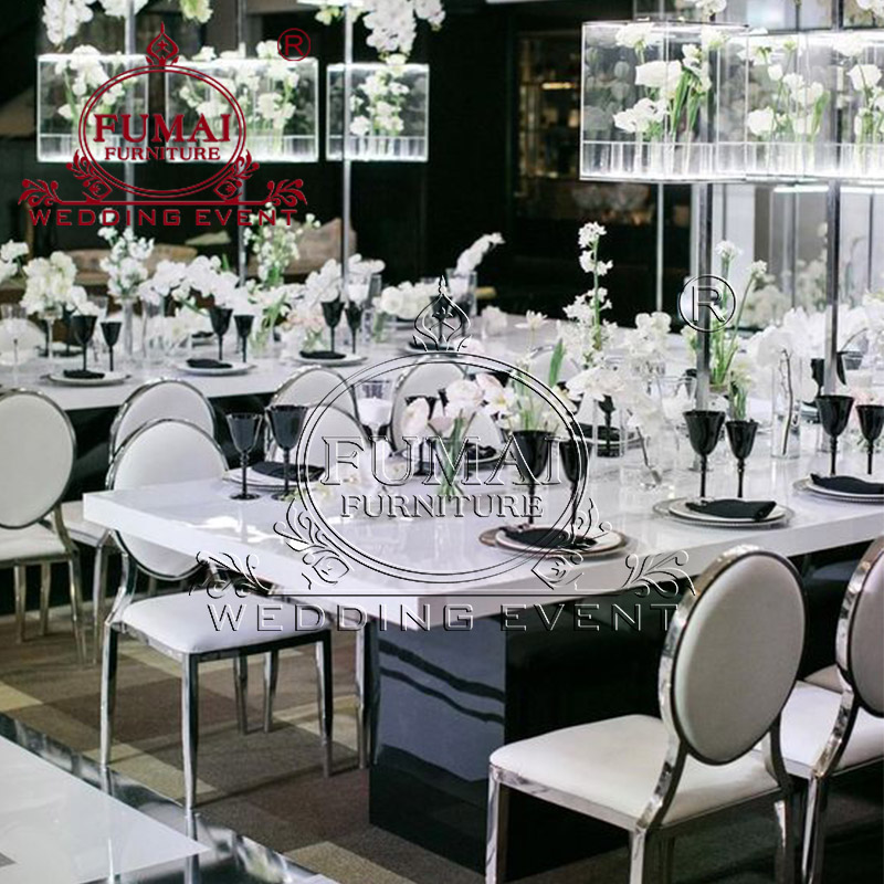 Black White-Themed Dining Experience