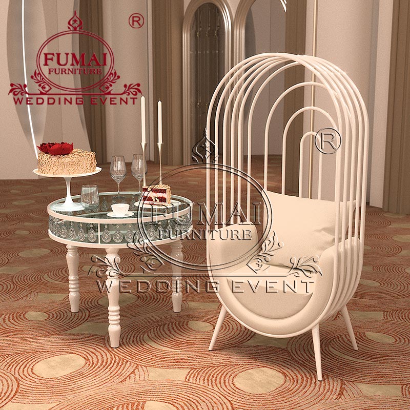 Elegant Cage Lounge Chair